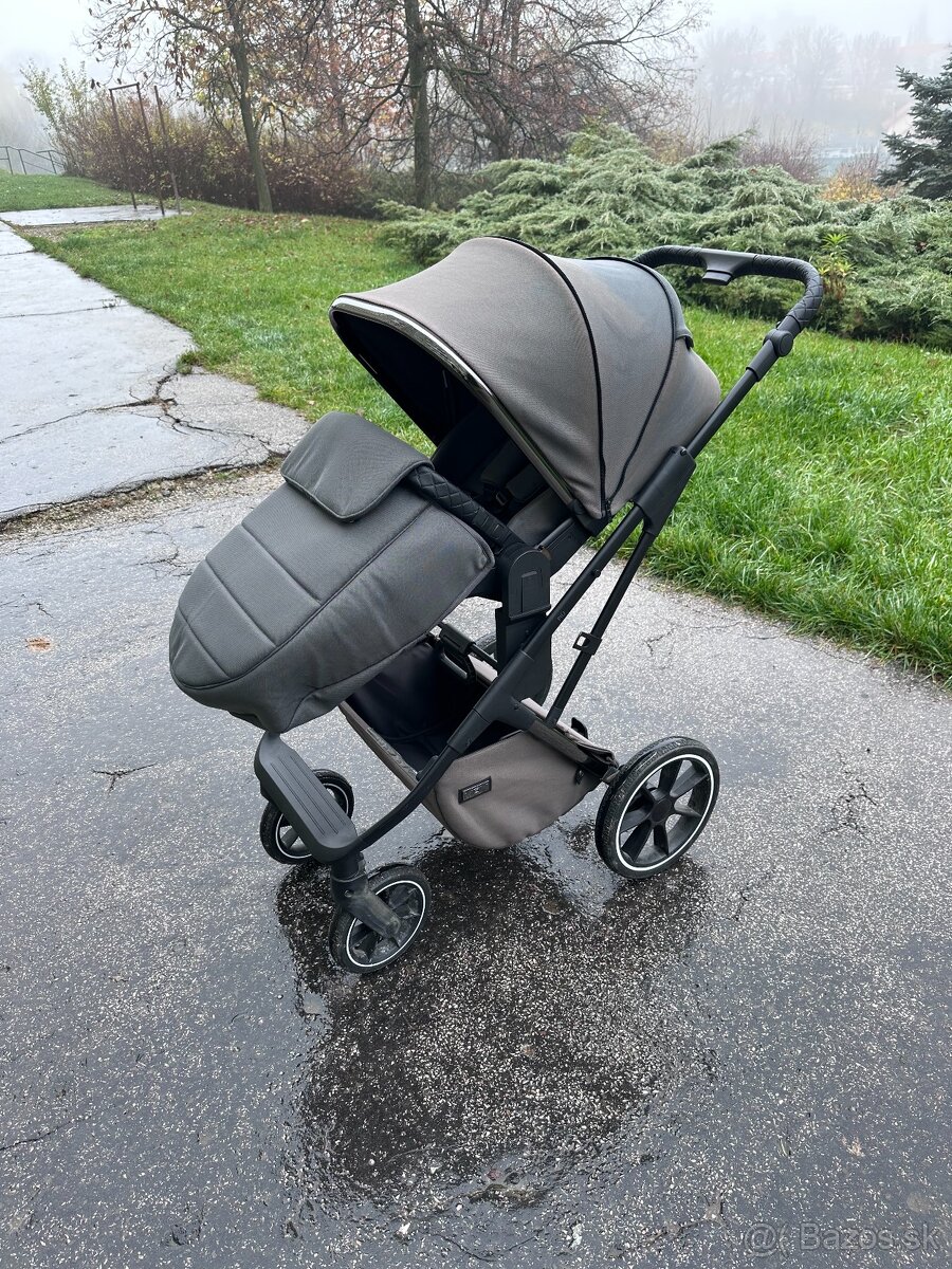 Kombinovaný kočík MOON Piú Extra 2024 - 4