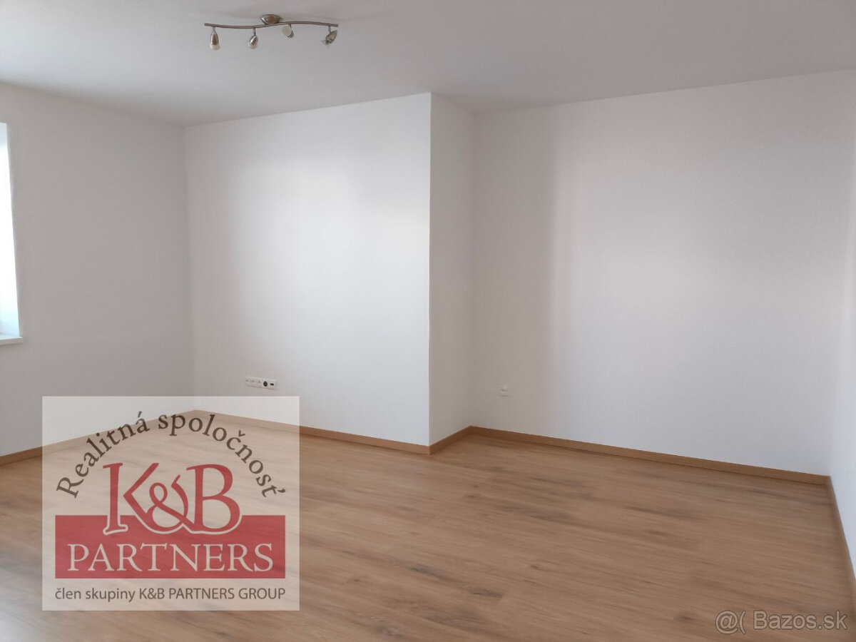 Ponúkame na predaj 1izbový byt o rozlohe 48m v Trenčíne. - 4