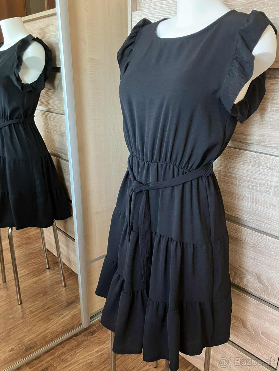 Predám nádherné čierne šaty, S/M - 4