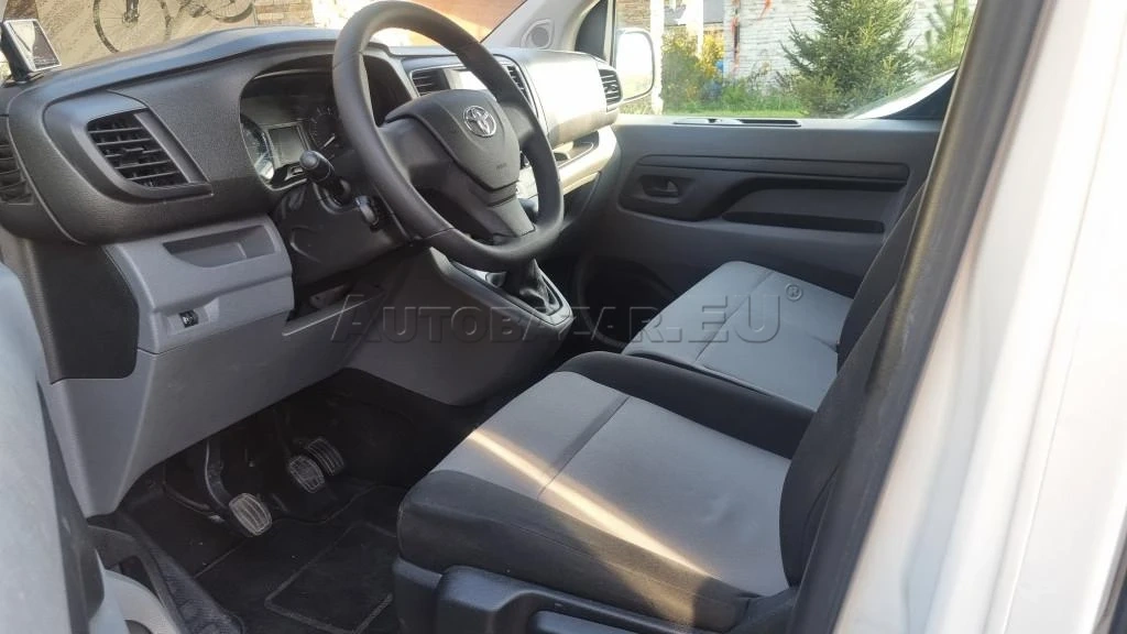 Toyota Proace Kombi 6-miest - 4
