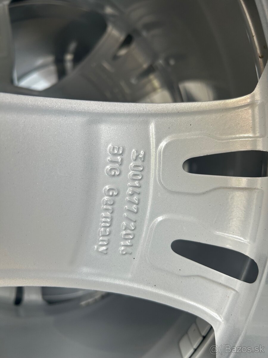 5x112 r21 Audi Q8 - 4