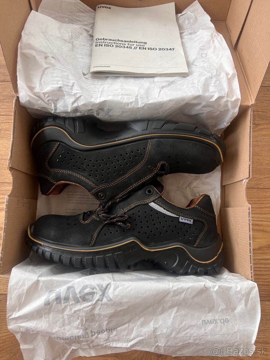 UVEX - 4