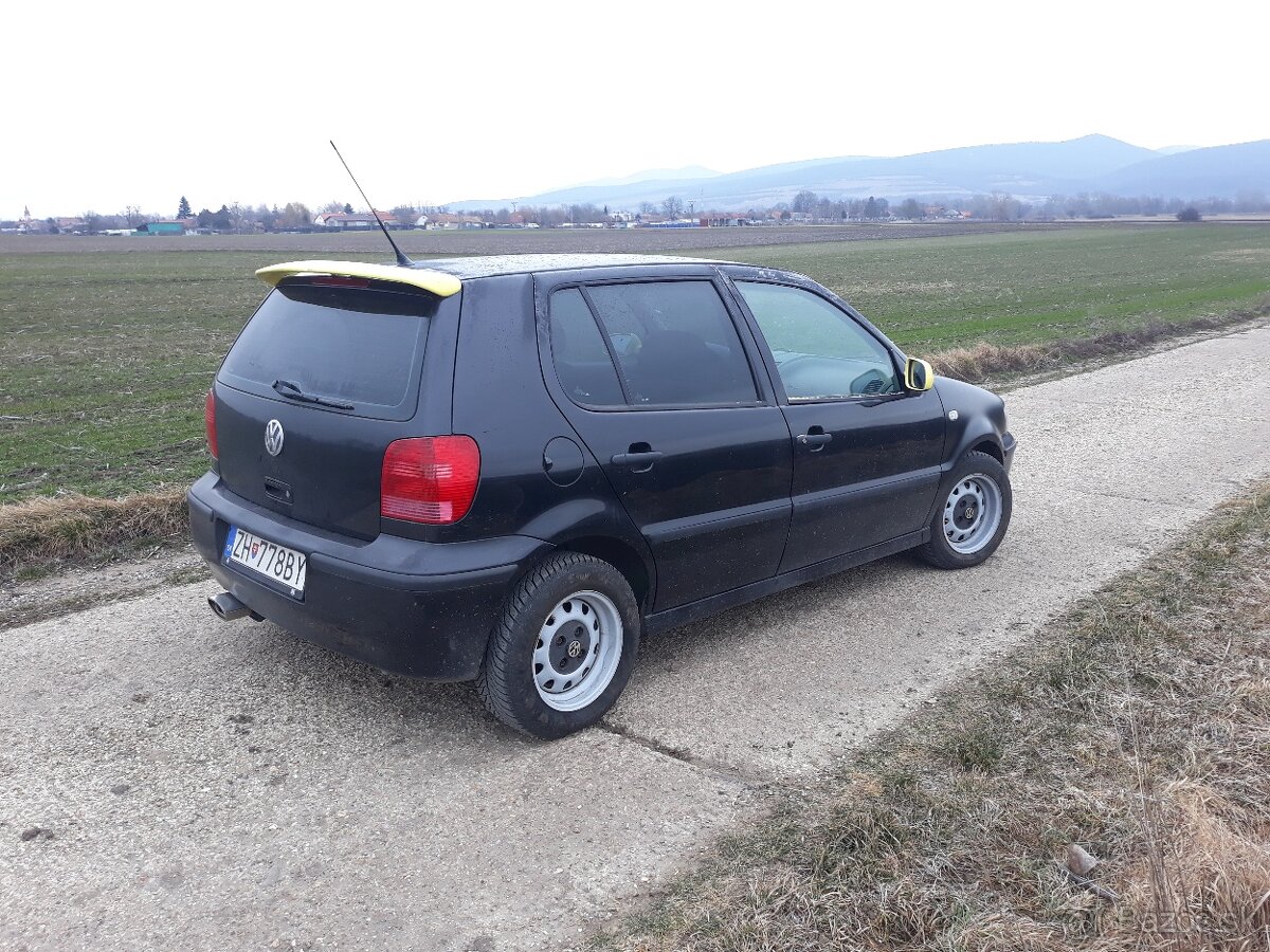 Volkswagen Polo - 4