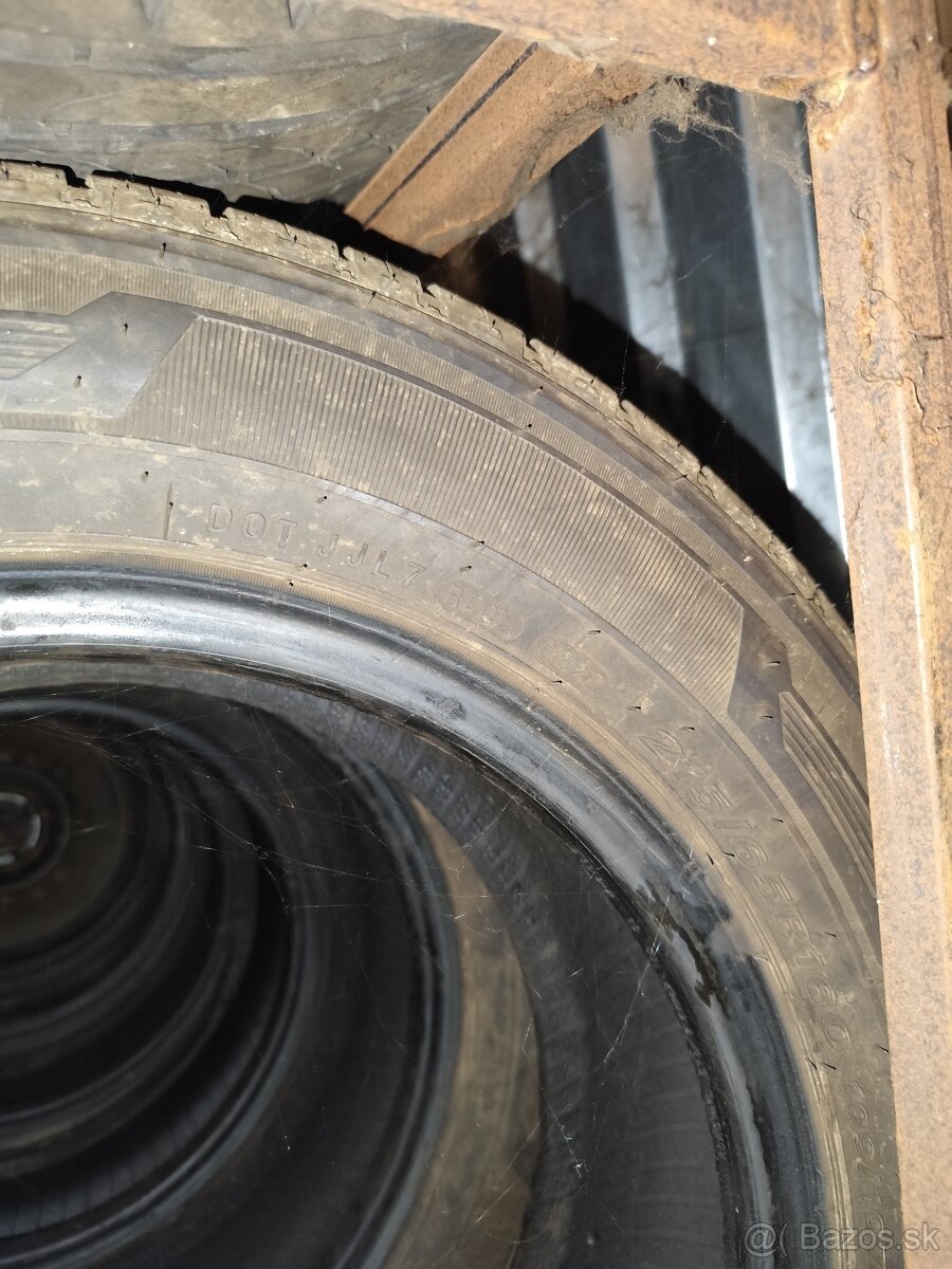 Letné 215/65r16c - 4