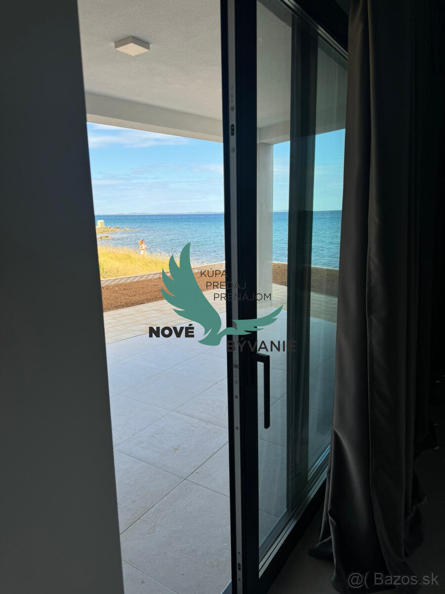 Na predaj novostavba apartmánu v prvej rade od mora v Chorvá - 4