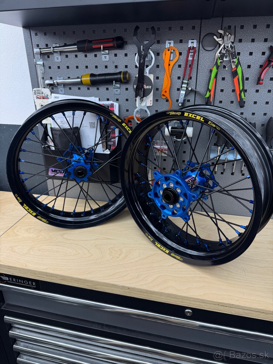 Supermoto kolesá a iné diely - 4