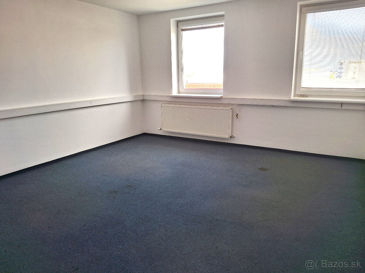Prenájom 2 kancelárií o výmere 41 m2 ul. Dlhá - 4