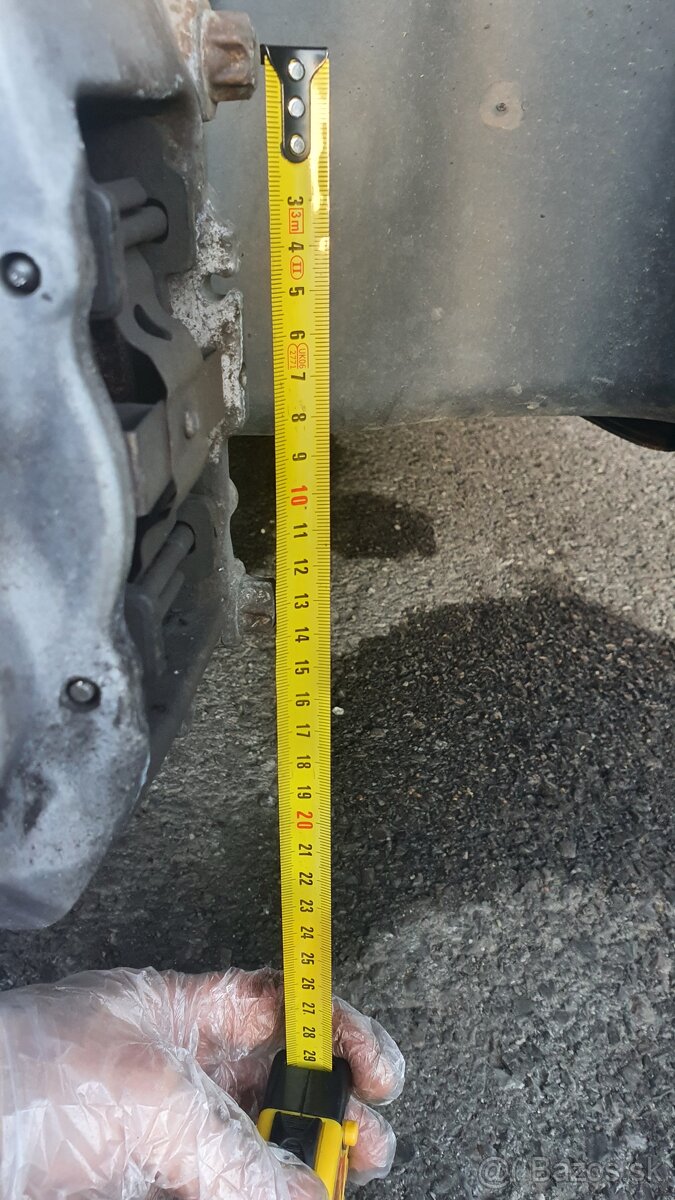 Štvorpiestové Brembo brzdiče 305mm - 4