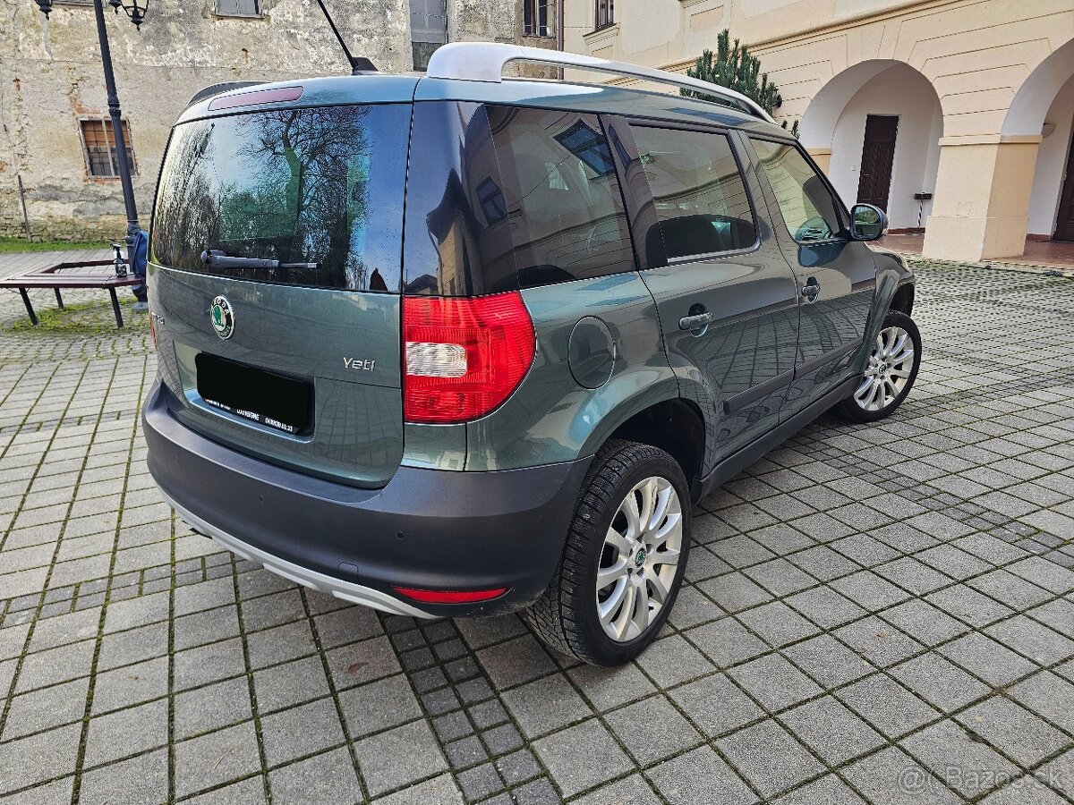 Škoda Yeti 2.0 TDI M6 4x4 Xtreme Navi Koža R17 Xenony - 4