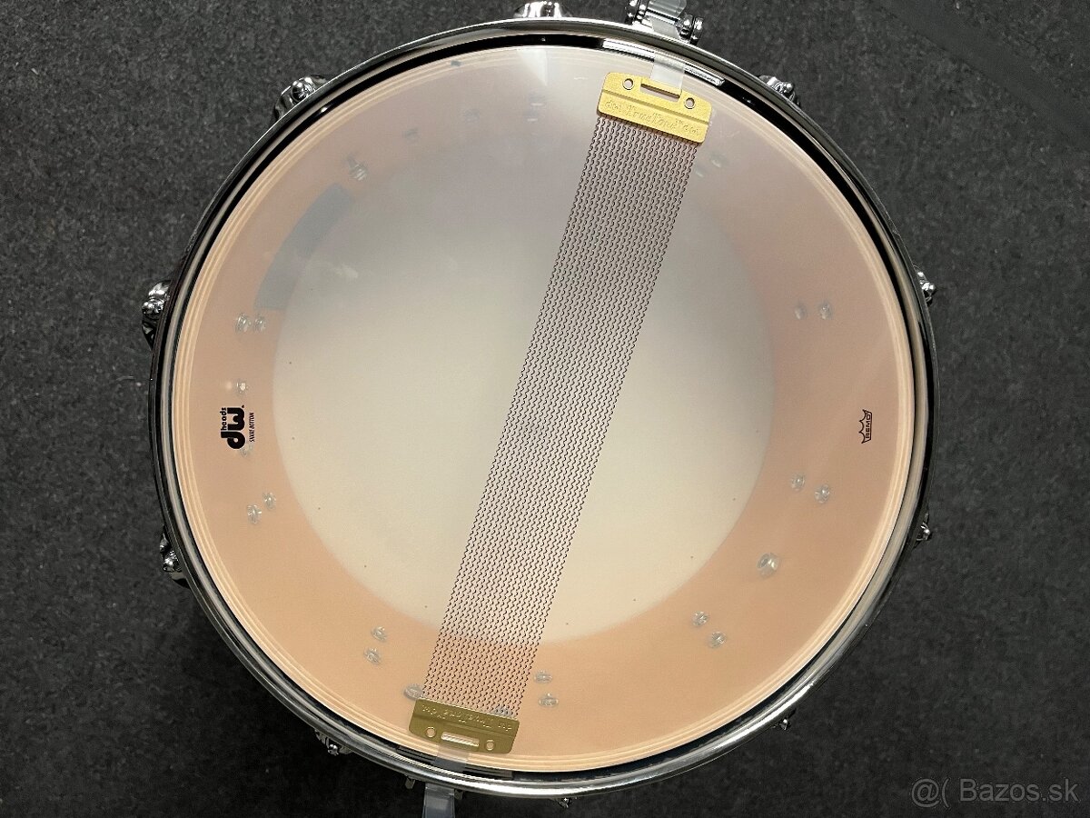 DW drums snare - 4
