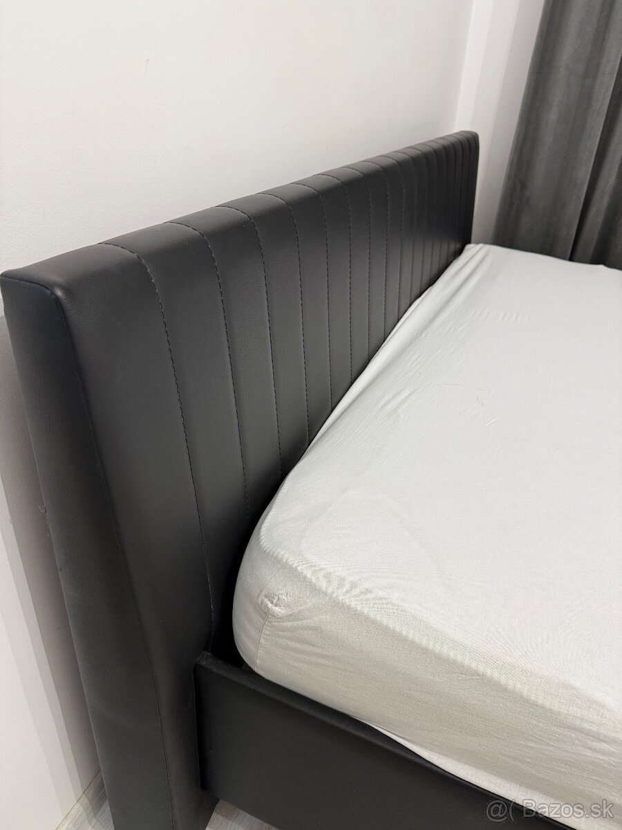 Manželská posteľ - 4