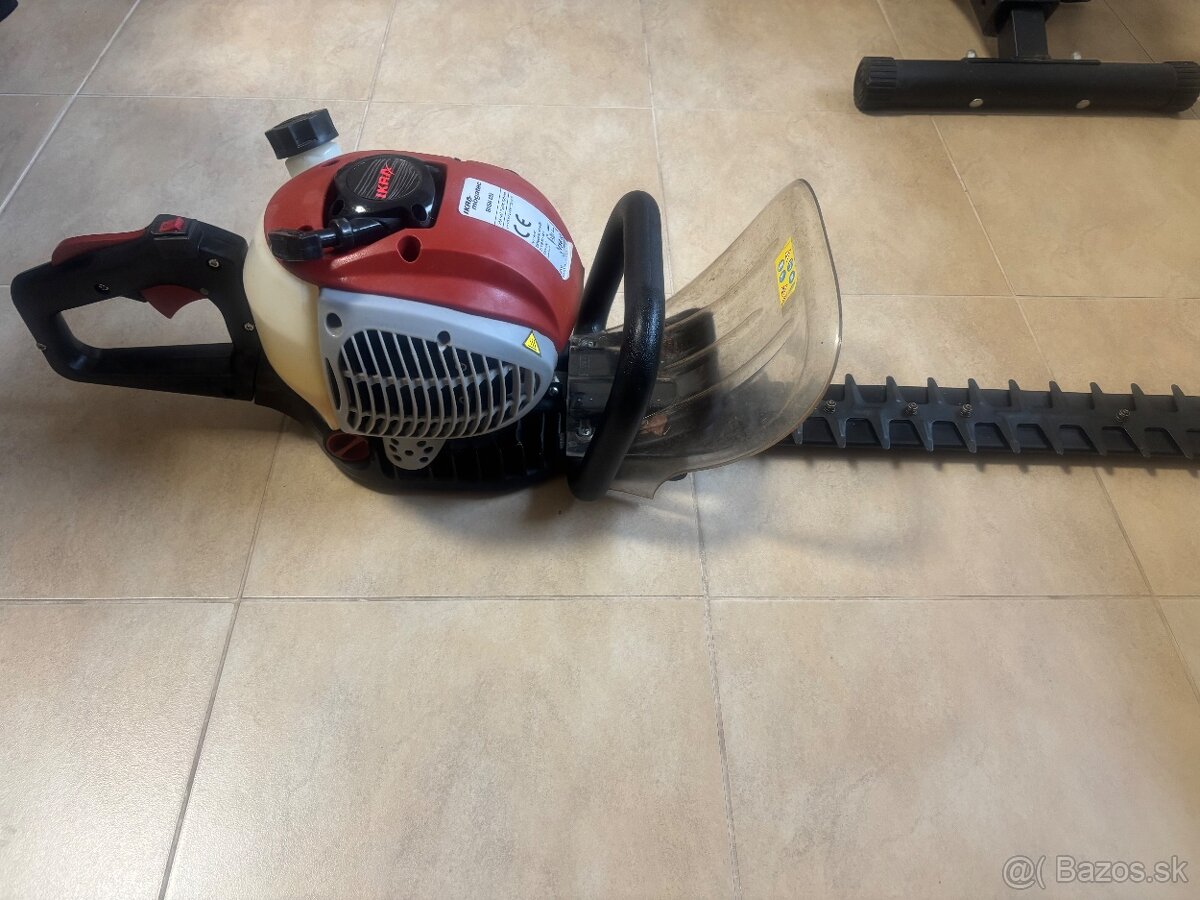 Predam benzinove nožnice na živý plot - 4