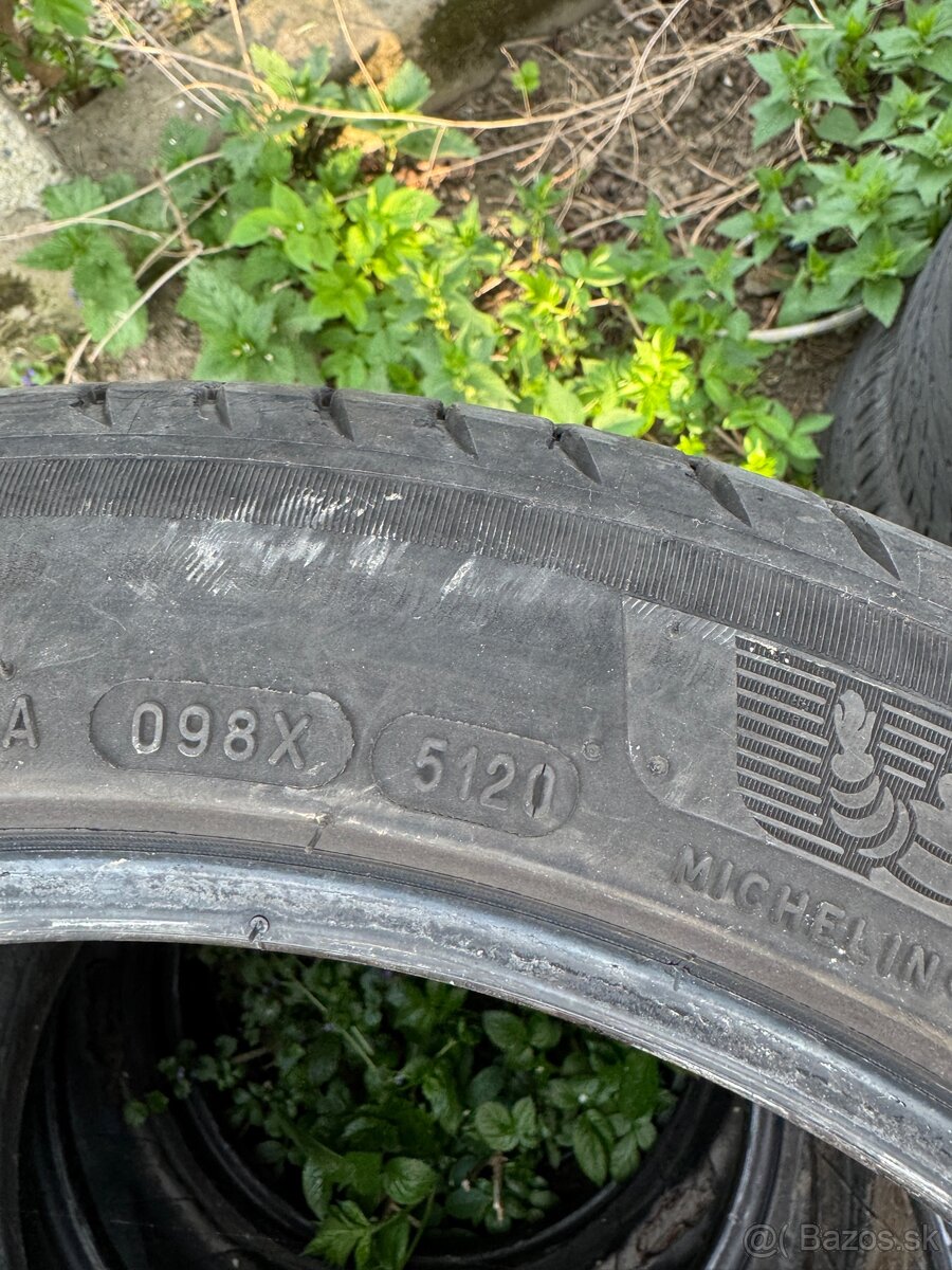 Michelin 225/45 R17 - 4