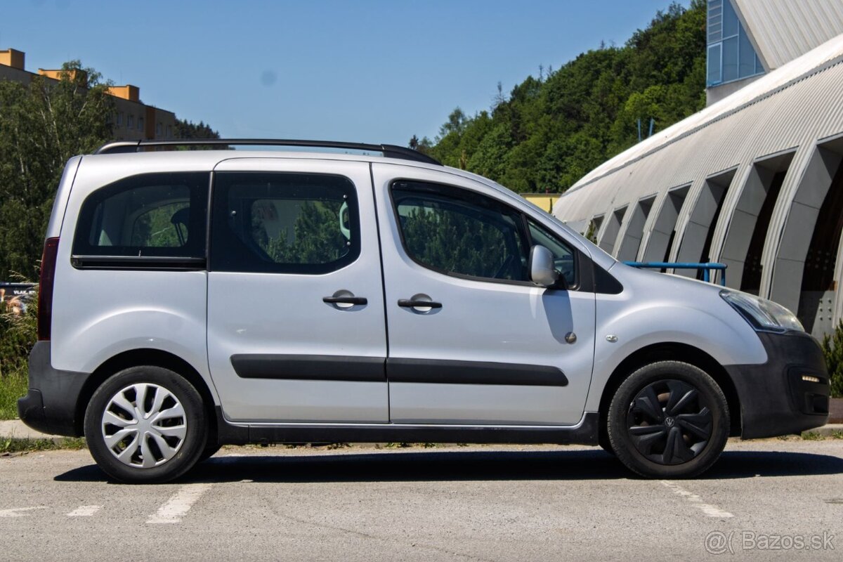 Peugeot Partner Tepee 1.6 BlueHDi 73kW Outdoor MT5 - 4