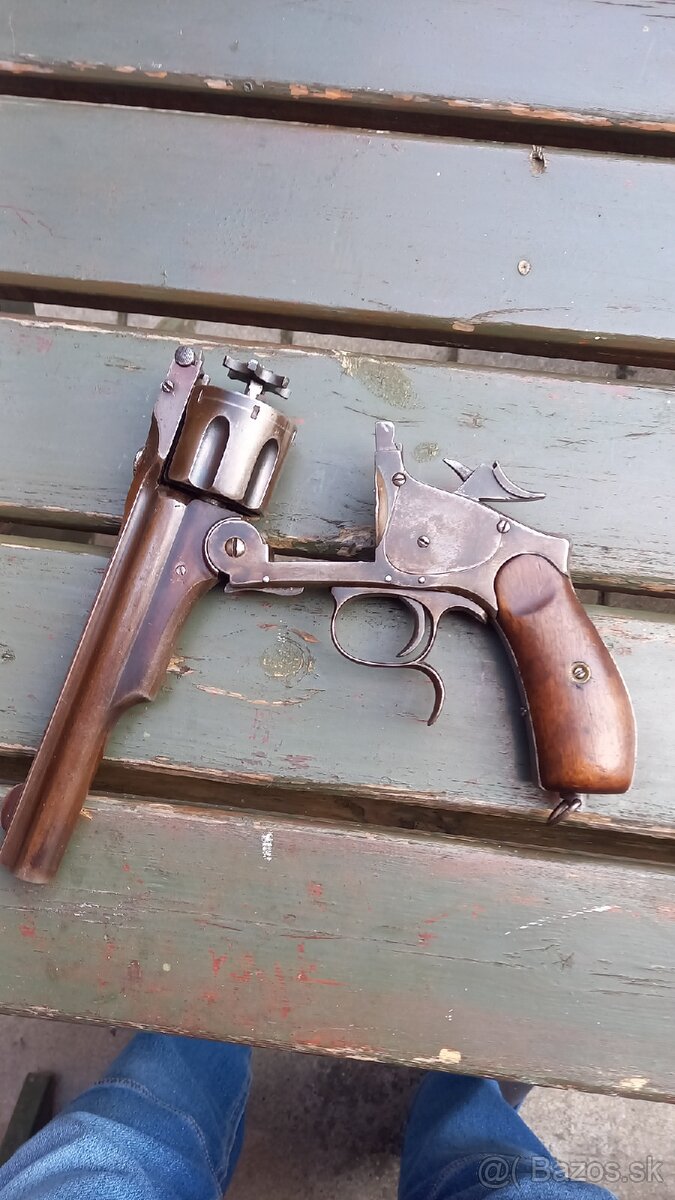 Revolver Smith Wesson Rusian - 4
