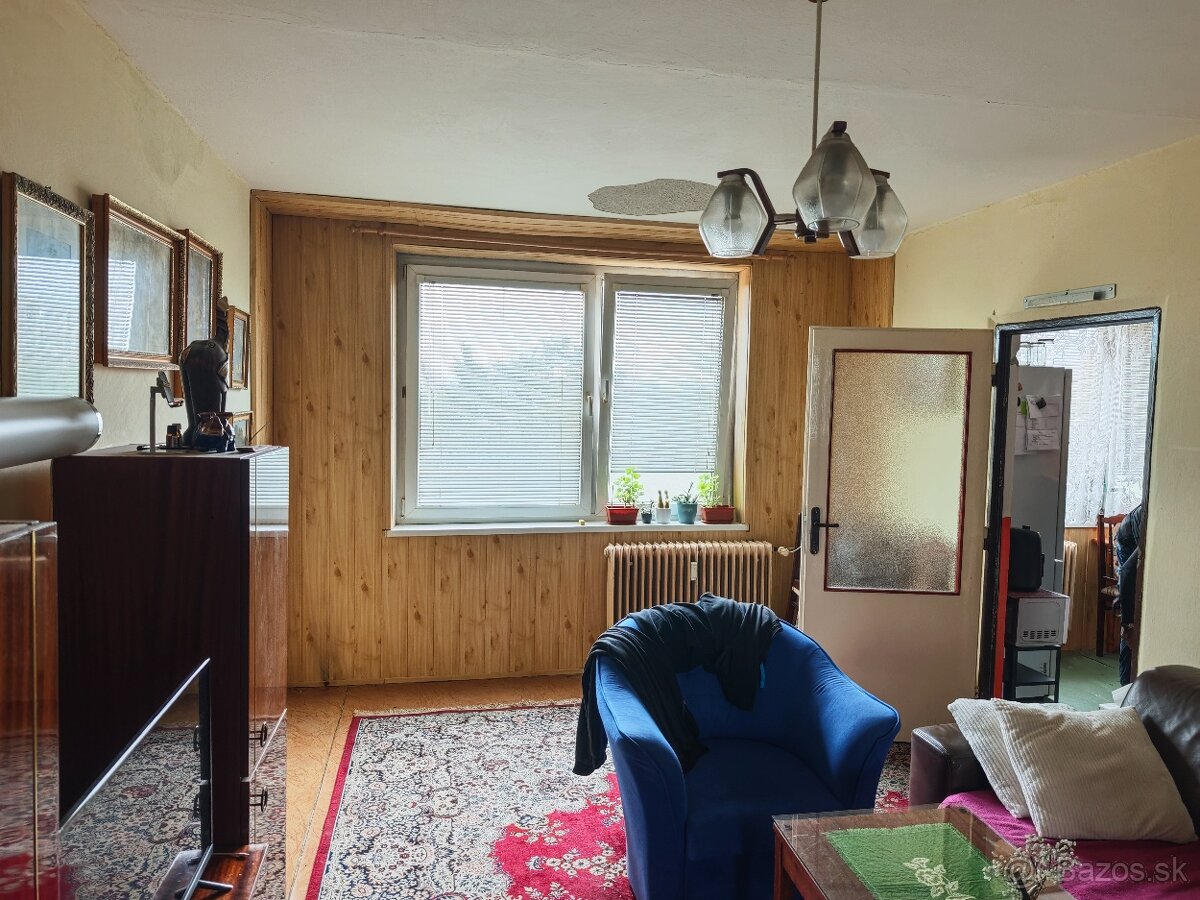 Predaj veľký 3 izbový byt s balkónom na Okružnej ulici - 4