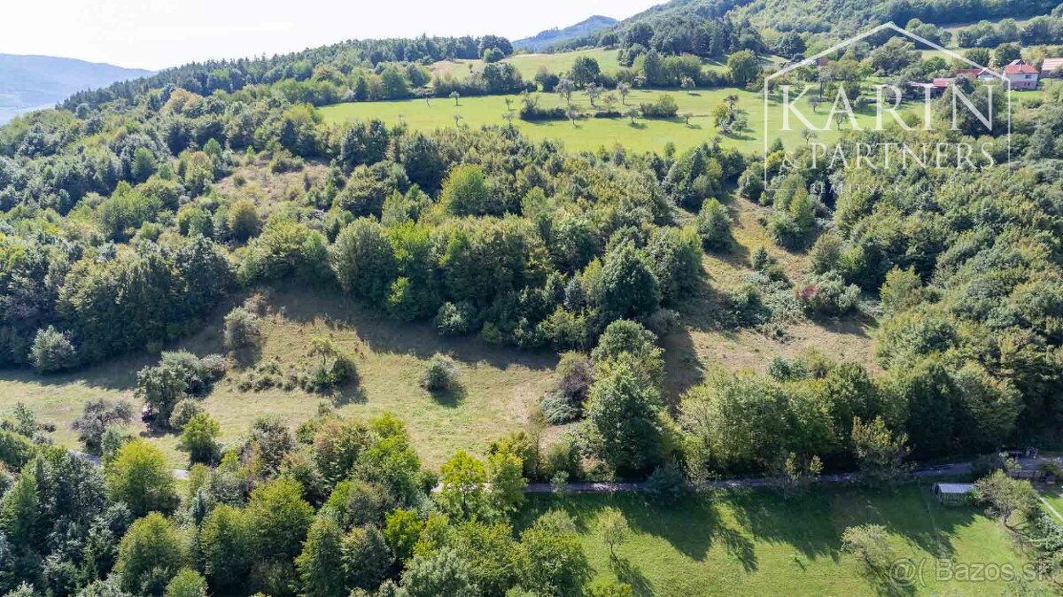 Stavebný pozemok určený na výstavbu rodinných domov 9629 m2 - 4