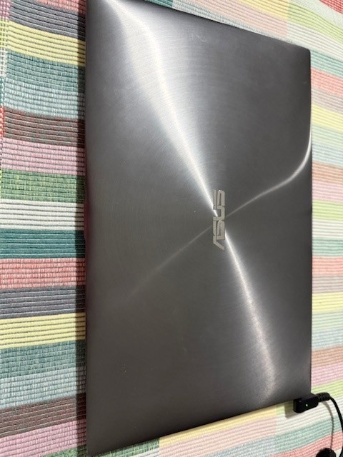 Notebook/Ultrabook Asus ZenBook UX21E - 4
