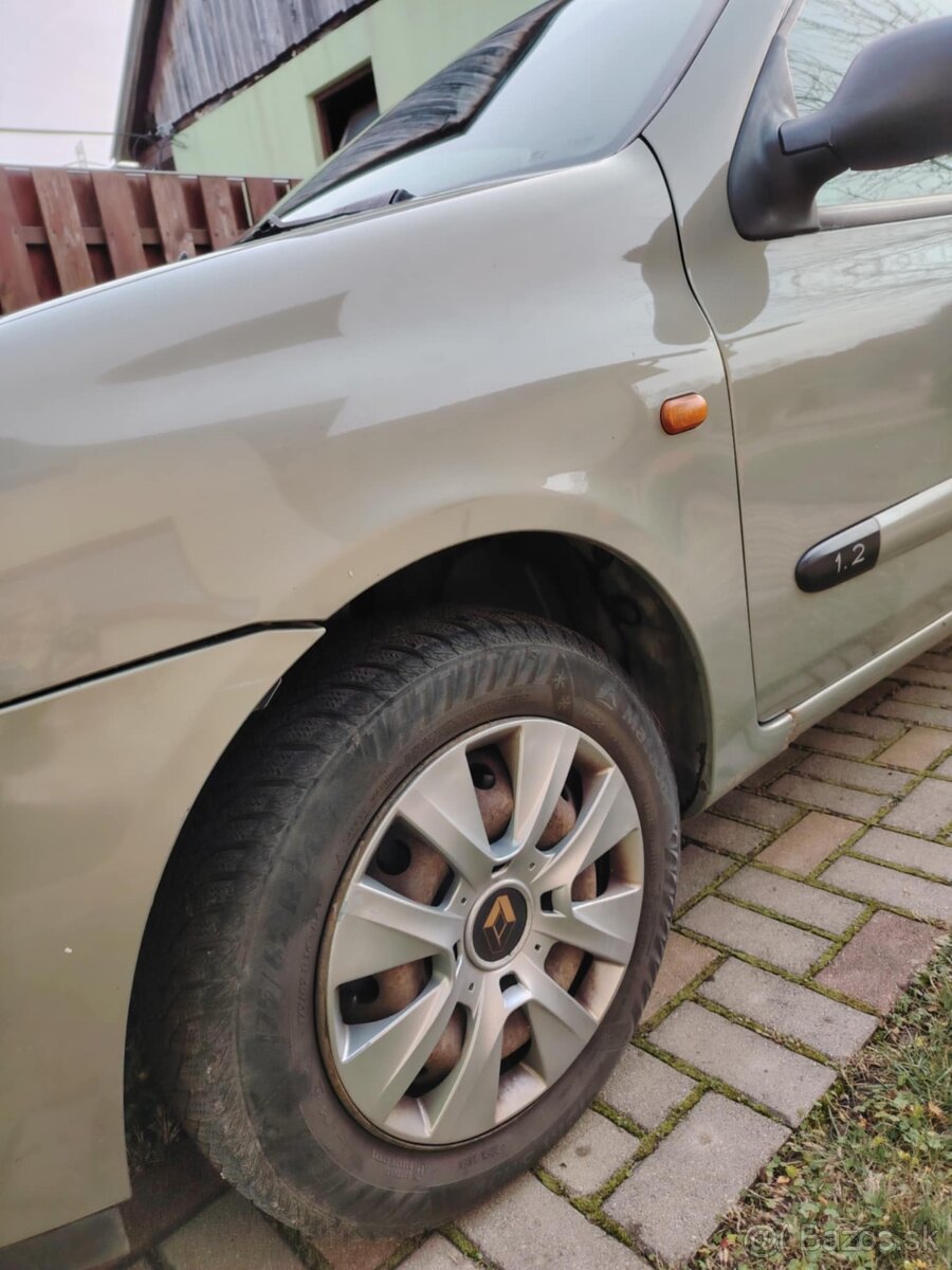 Predám Renault Clio 1,2 4valec - 4