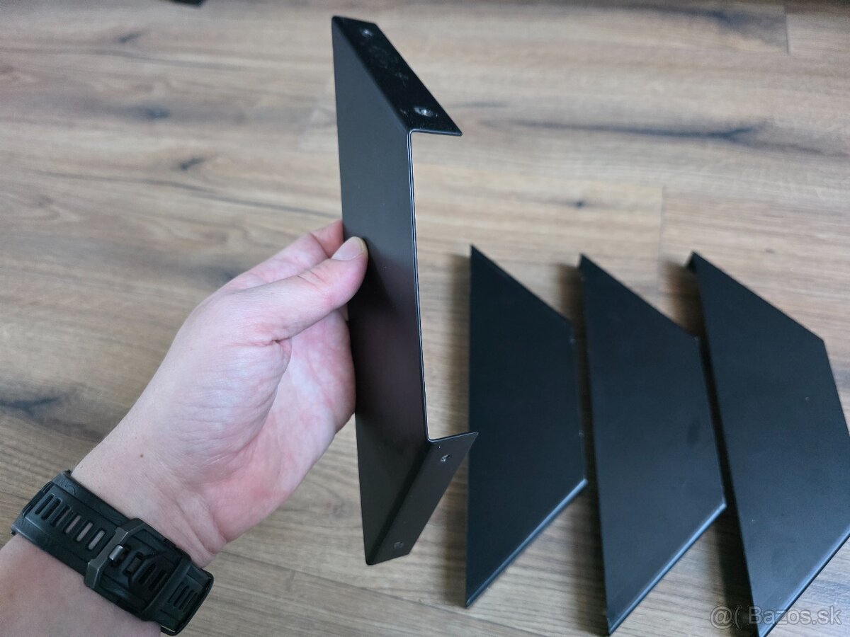 Konzoly na police 4ks - 4