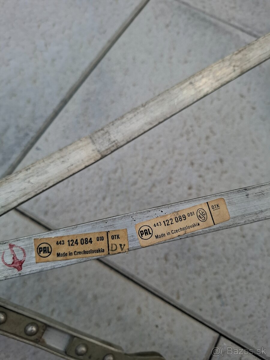 Táhla stěračů Tatra 815 - 4