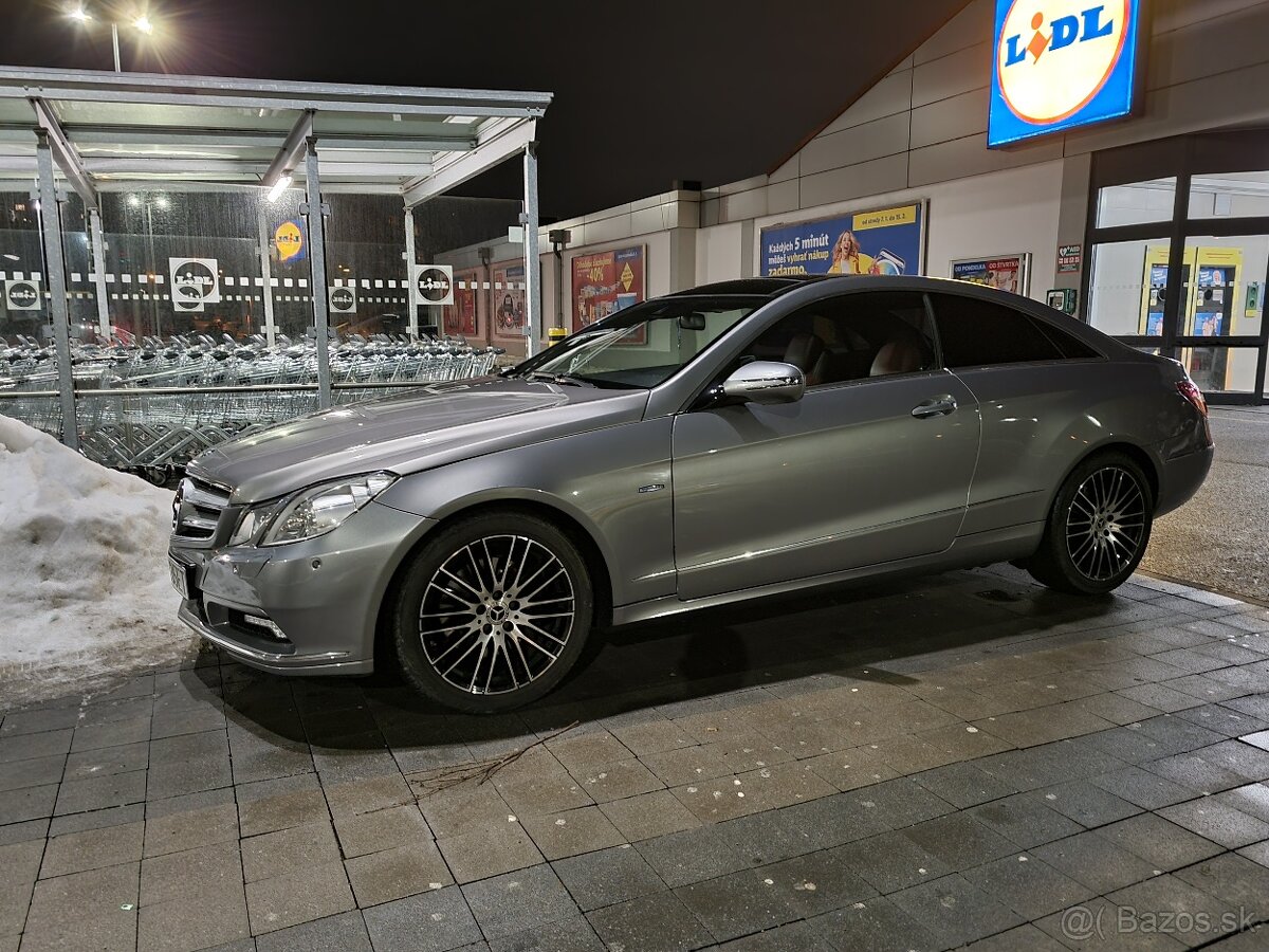 Mercedes E 250 CDI C207 coupe - 4
