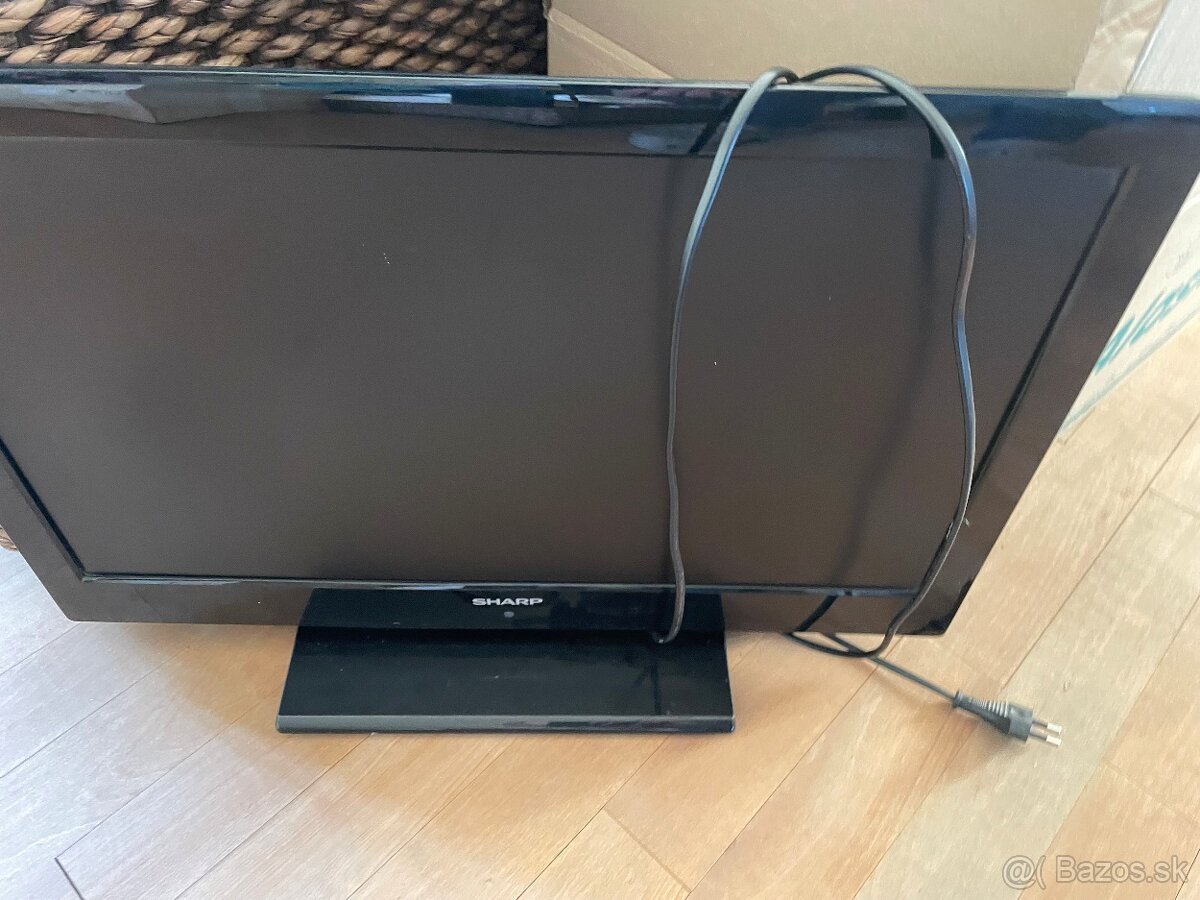 Monitor COLOUR TV SHARP TV SHARP LC-24LE240E na suciastky - 4