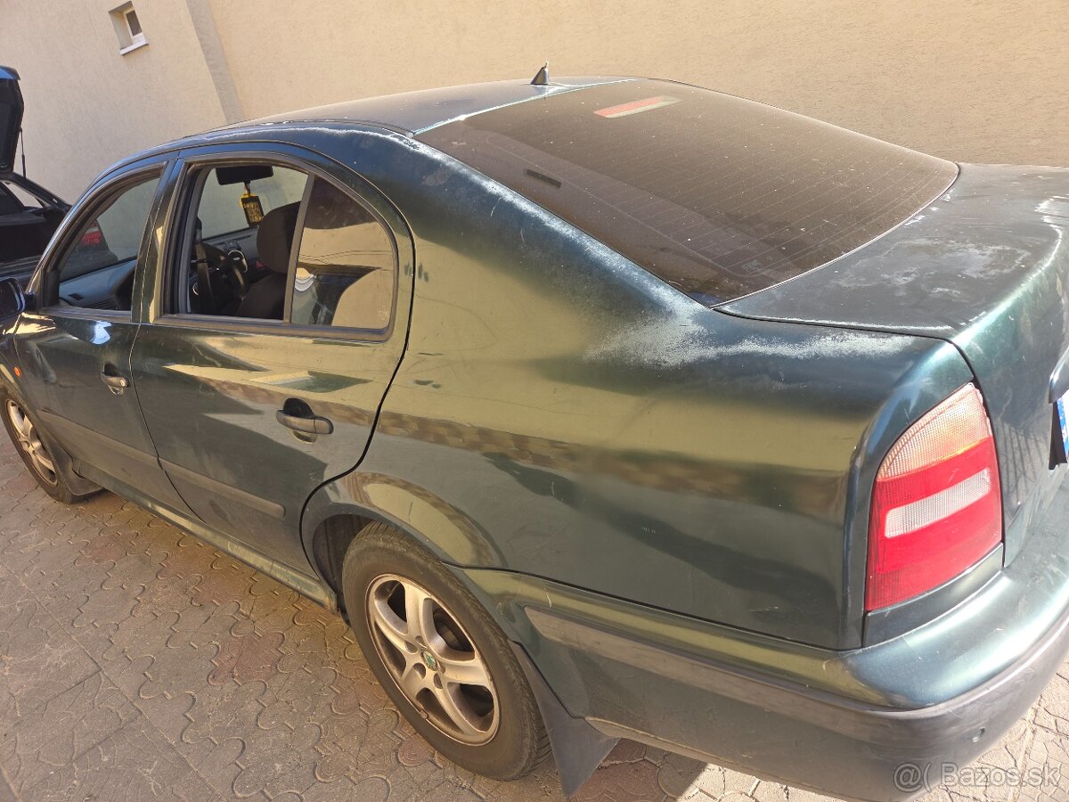 Skoda Octavia 1 - 4