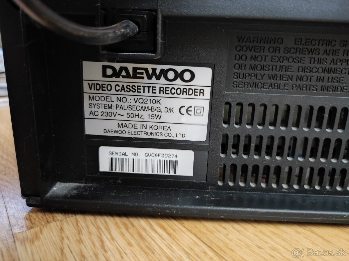 VHS RECORDER - 4