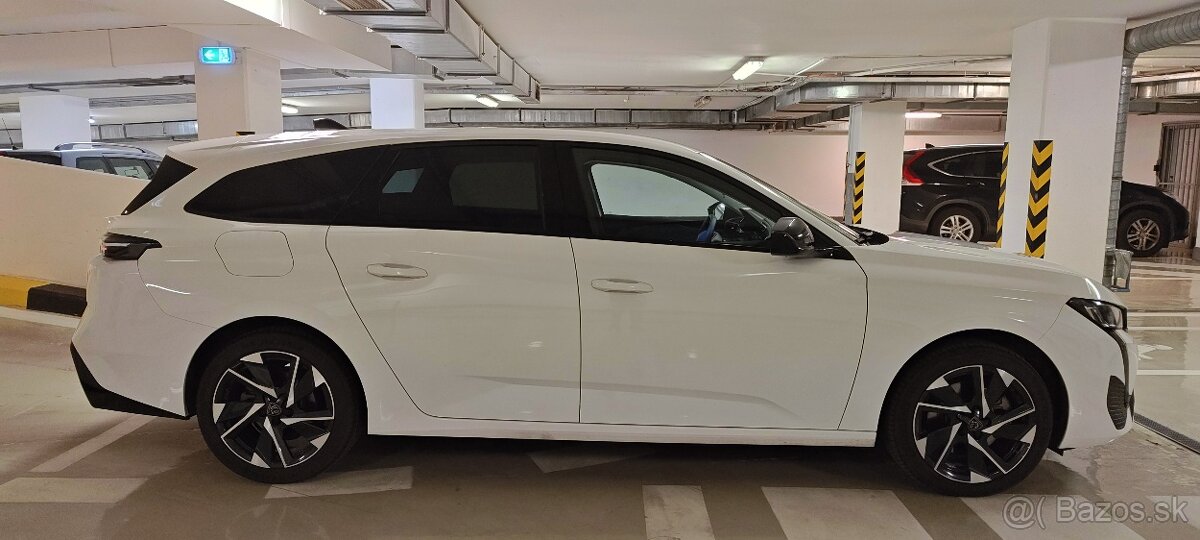 Peugeot 308sw allure pack, 130 koní, 96kw benzín - 4
