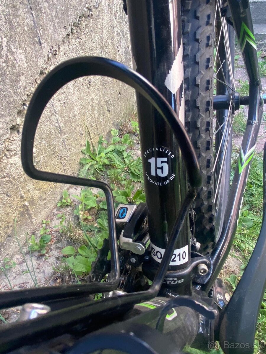 Predám horský bicykel SPECIALIZED - 4