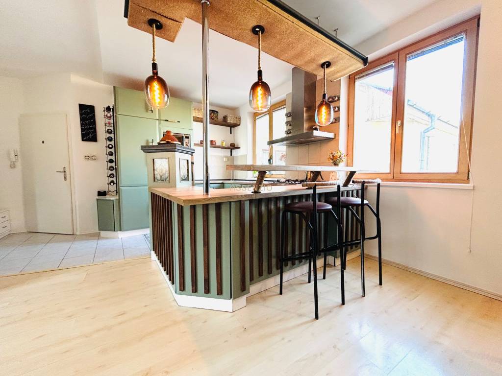 ASSENZIO-PRENÁJOM-2.IZBOVÝ MEZONET S TERASOU -77M2- ZOCHOVÁ - 4