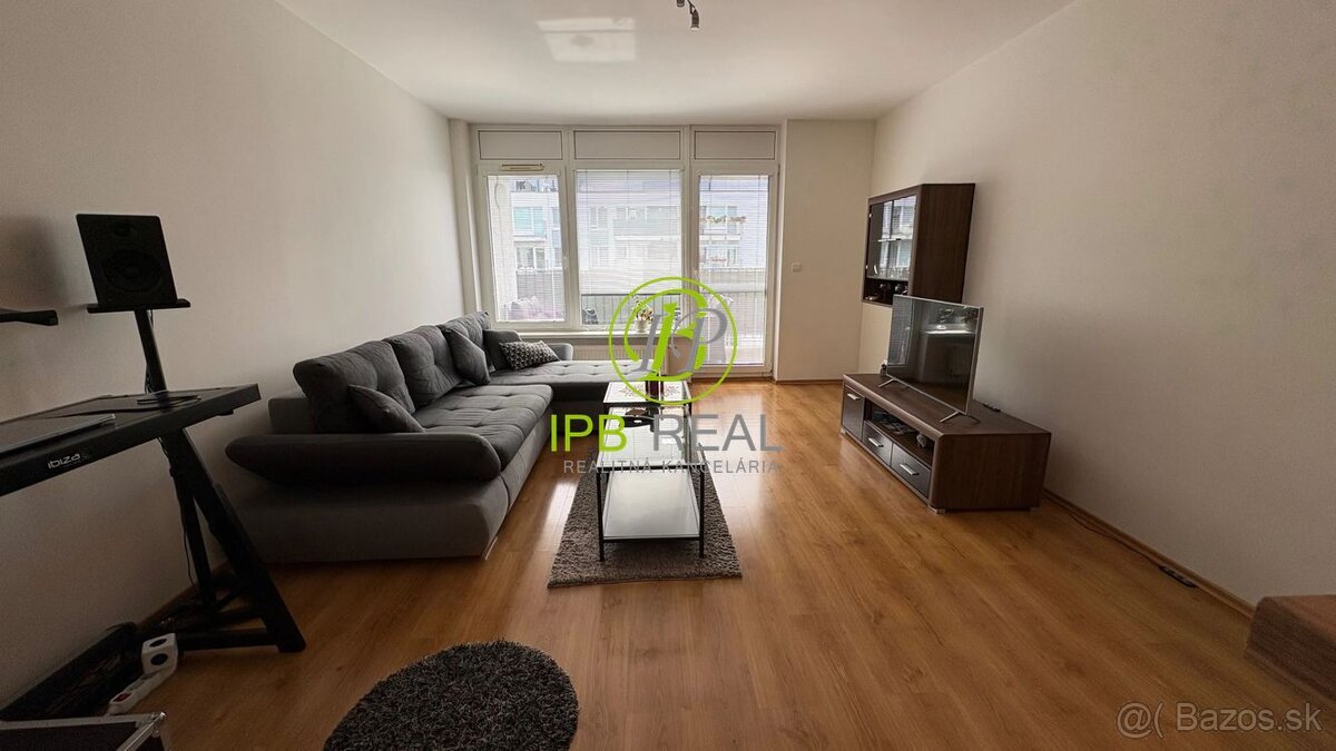 2-izb. byt s dvomi loggiami v novostavbe na Hrachovej ul. v - 4