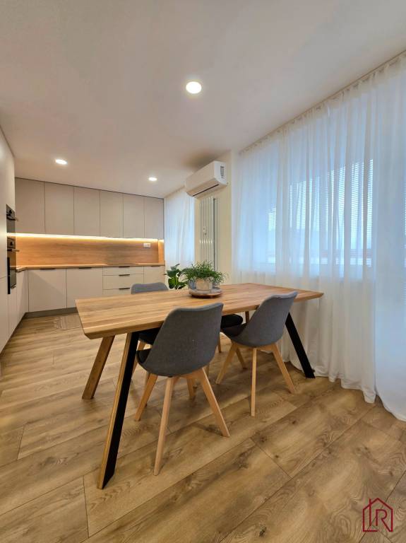 3-izbový byt po rekonštrukcii s loggiou, Staré Mesto - 4