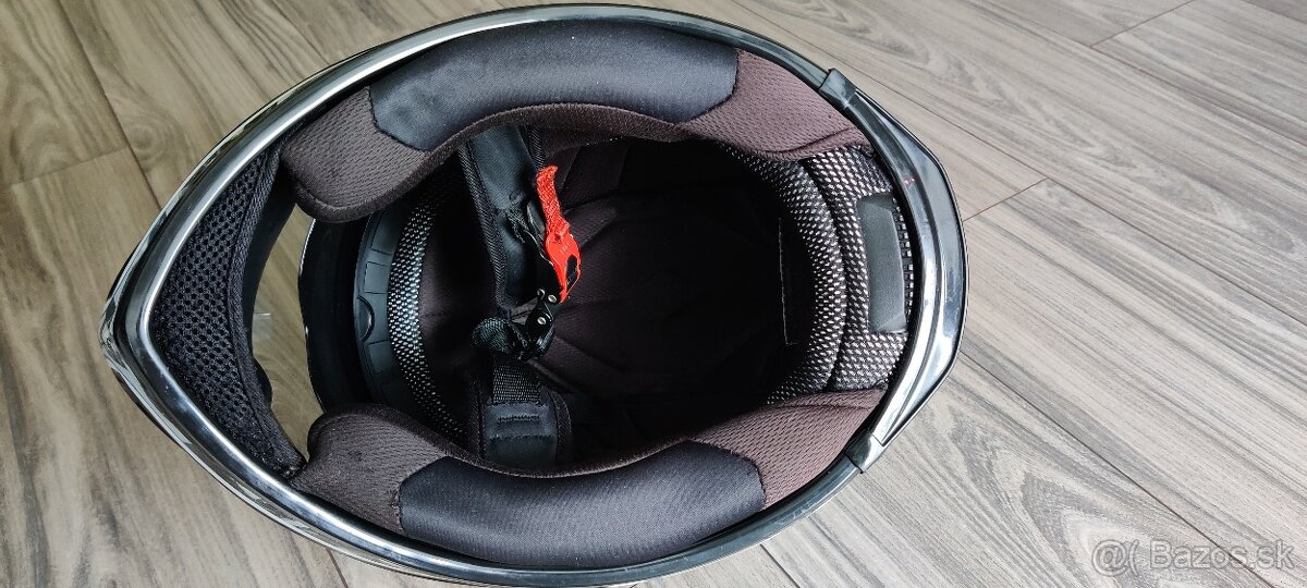 Prilba veľkosť M/L - 4