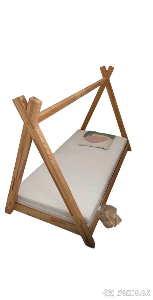 Teepee posteľ z masívu - 4