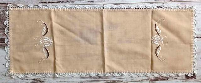 Retro vyšívané obrusy - 4