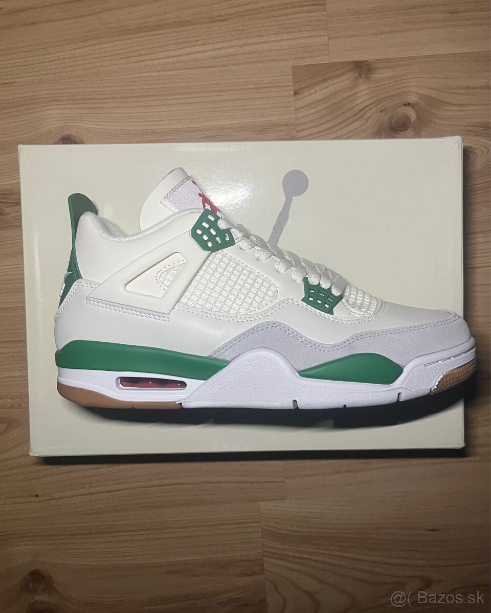 Jordan 4 Retro Pine Green - 4