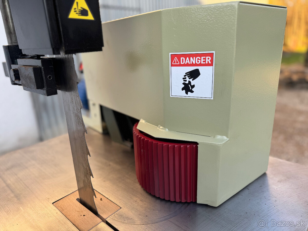 Pásová píla SCM R800 - 4