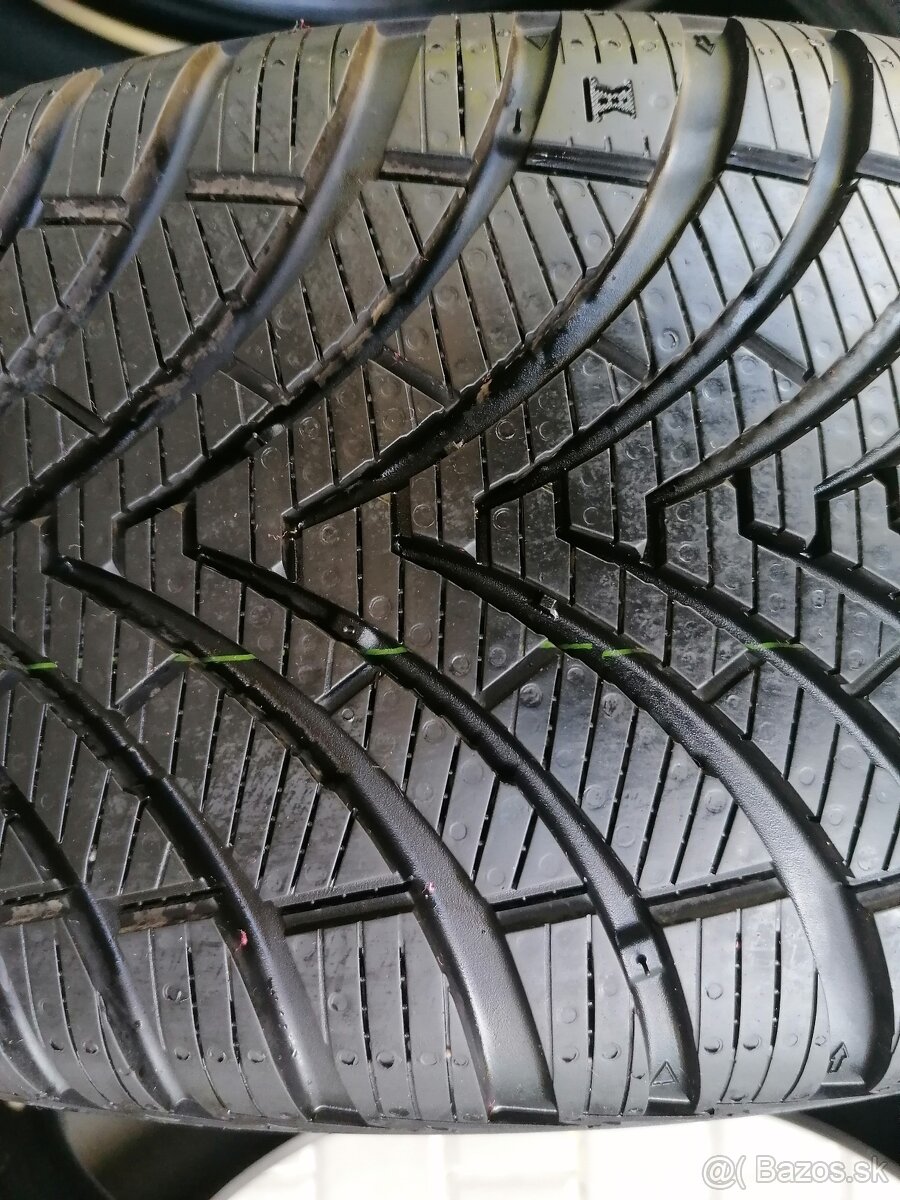 KUMHO 195/45 R16 SOLUS 4S HA32 84v - 4