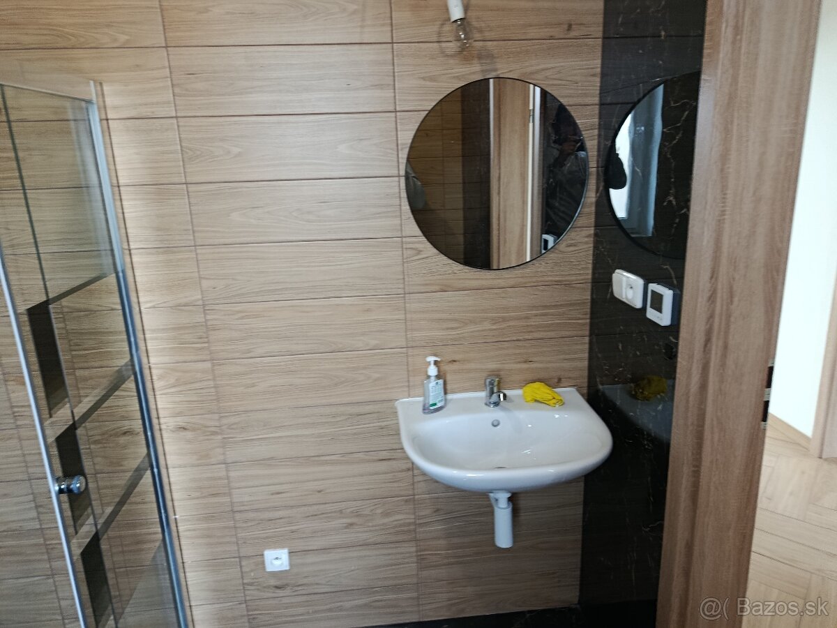 Prenájom rodinného domu - 4