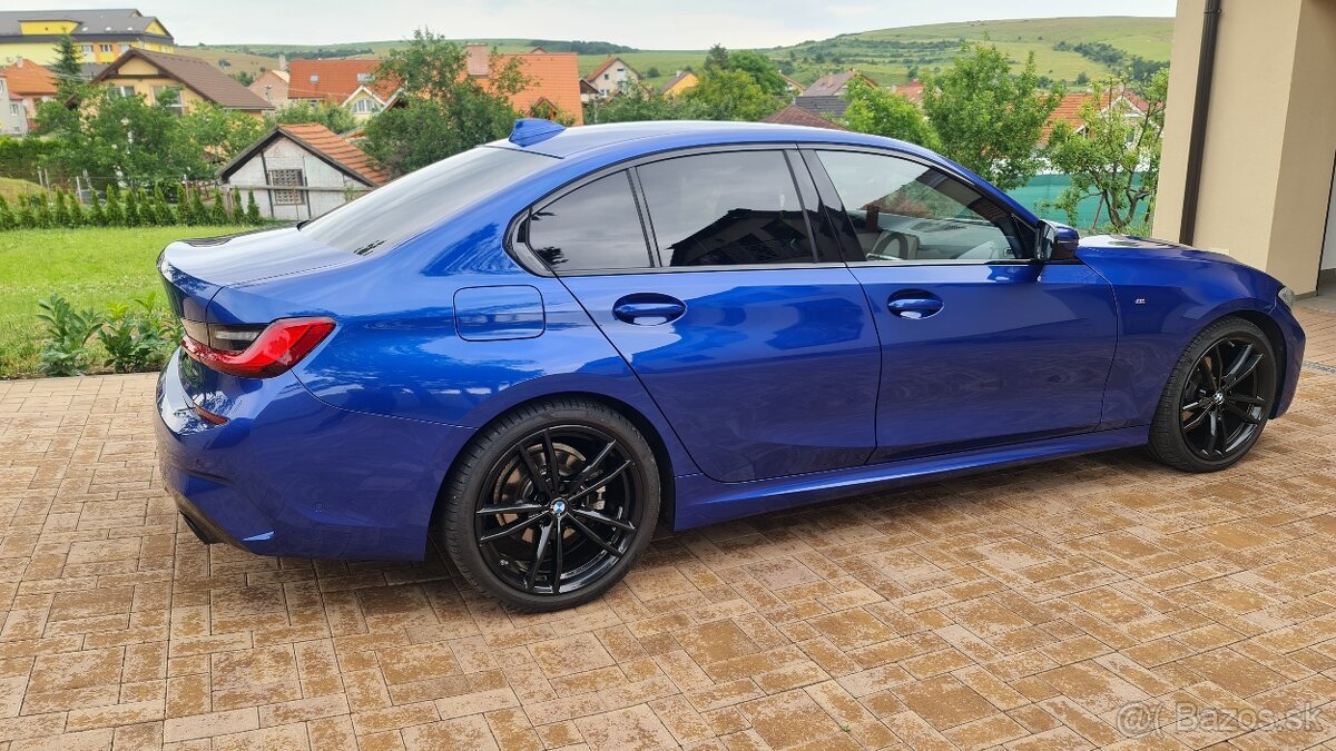 BMW Rad 3 320d xDrive M-SPORT - 4