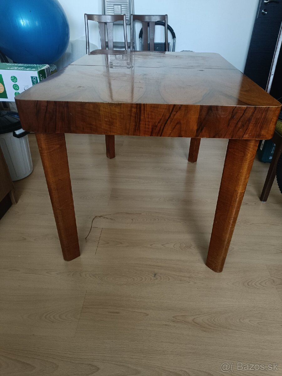 Rozkladací stôl + 6 stoličiek - 4