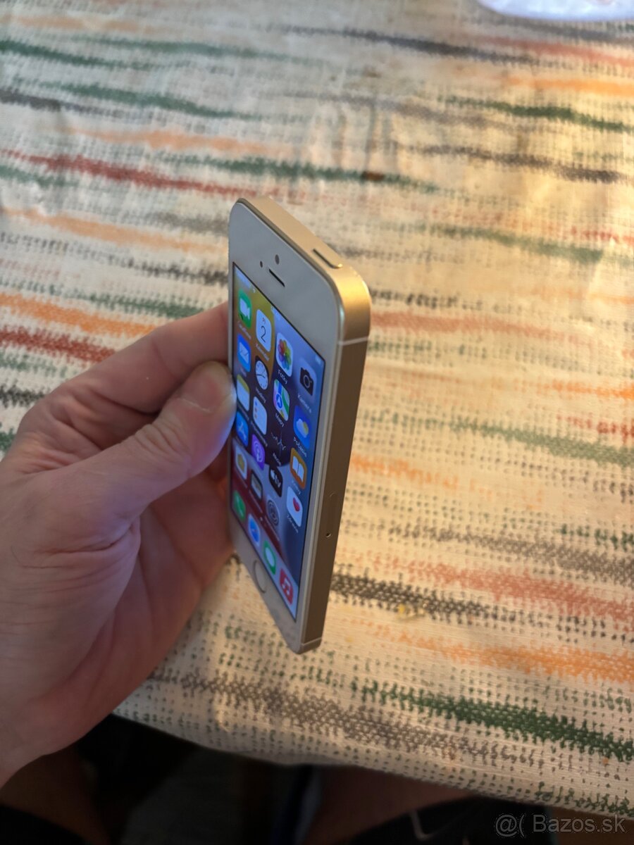 iPhone 5 se (128gb) 1-st generation - 4