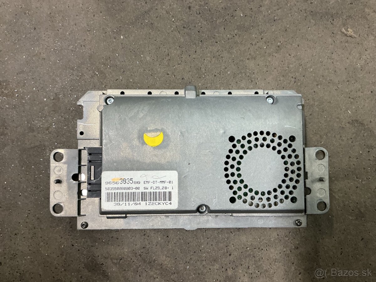 Peugeot 607 fac. - originál. rádio + display. - 4