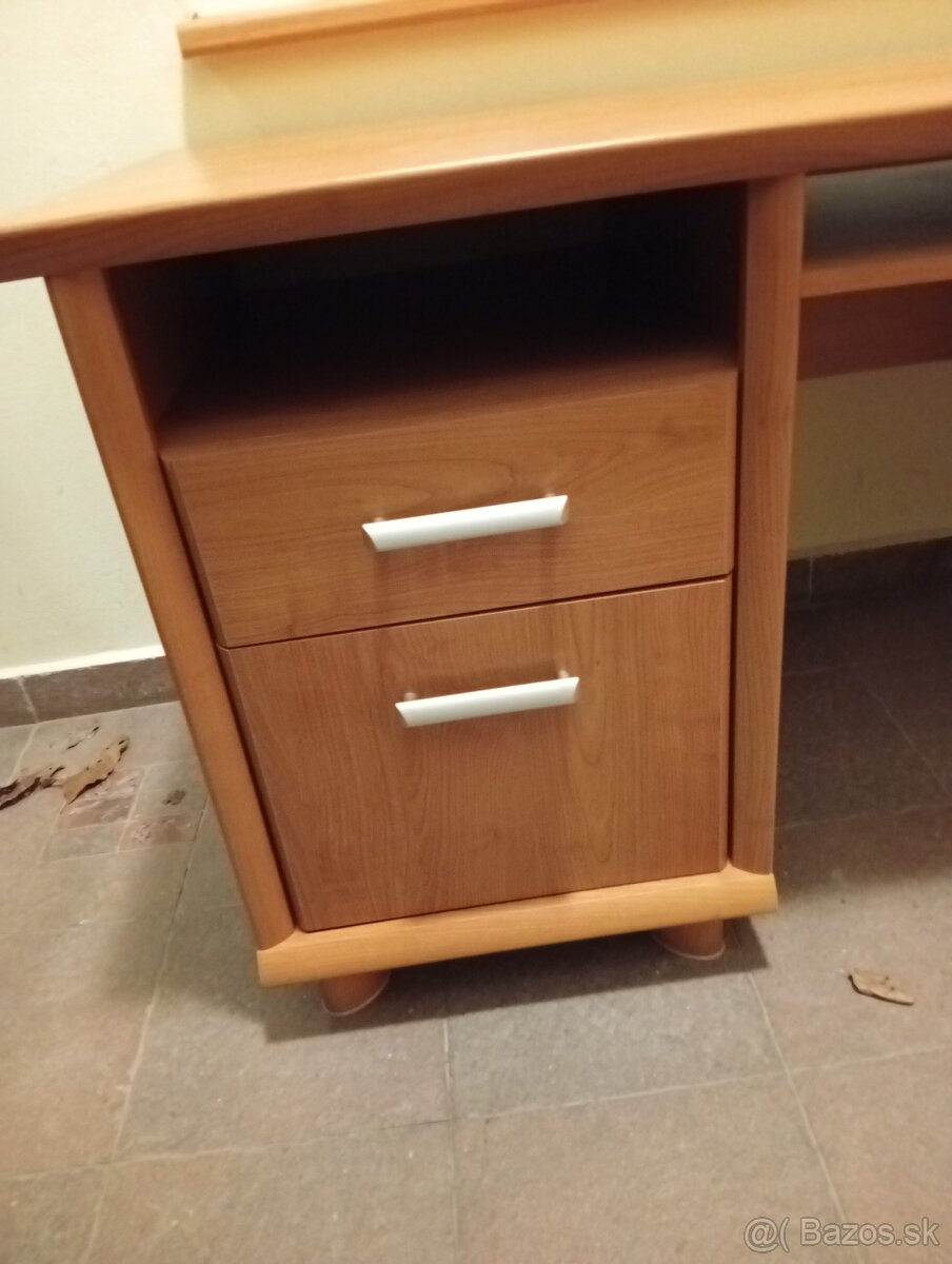 Písací stôl - 4