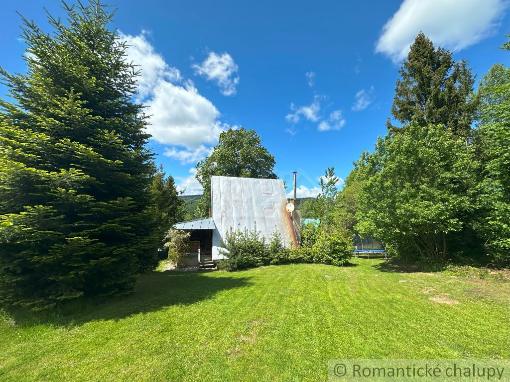 Kompletne zariadena chata blízko lyžiarskeho vleku Kokava- - 4