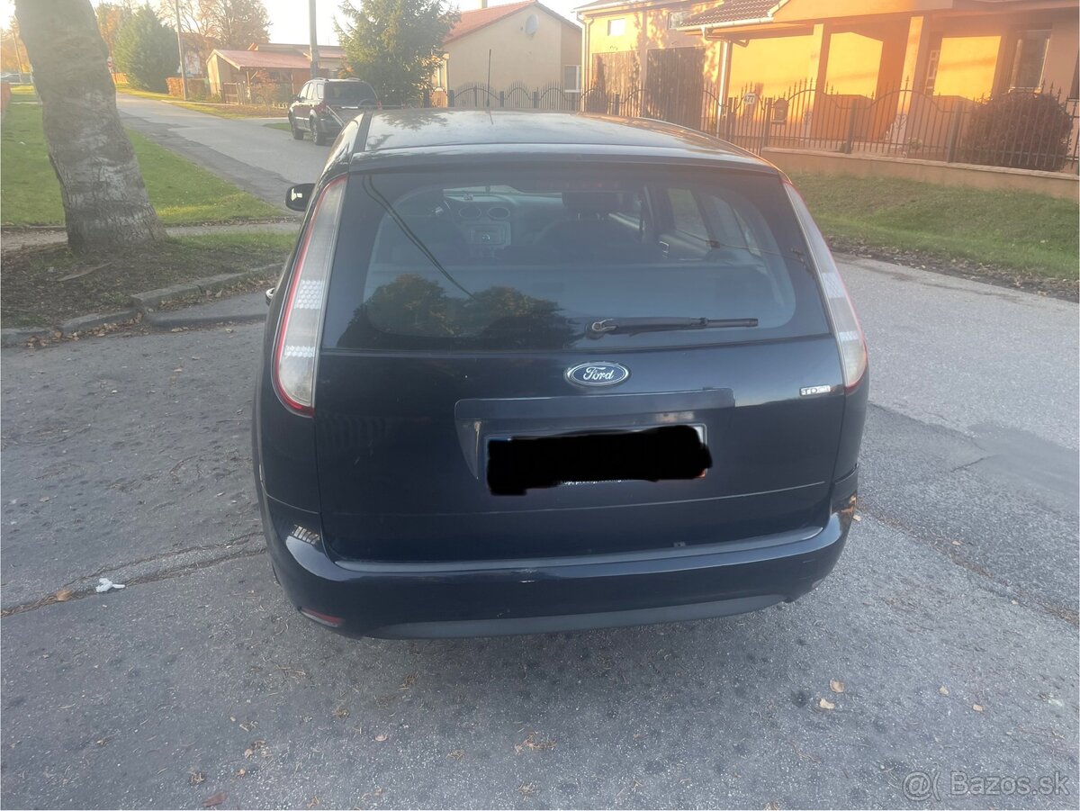 Ford focus 1.6 TDCi 2009 Rozpredam na ND, model 2008-2012 - 4