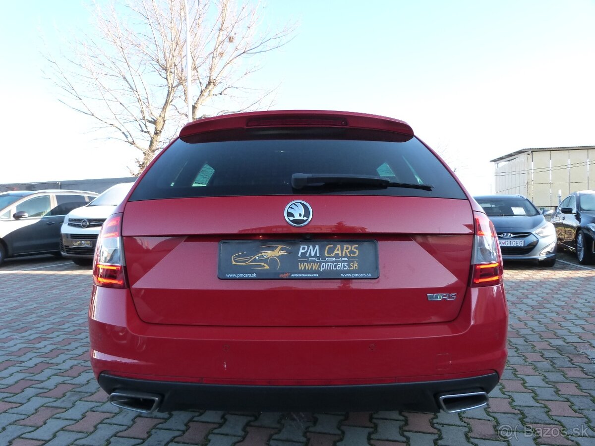 Škoda Octavia Combi 2.0 TDI DPF RS - 4