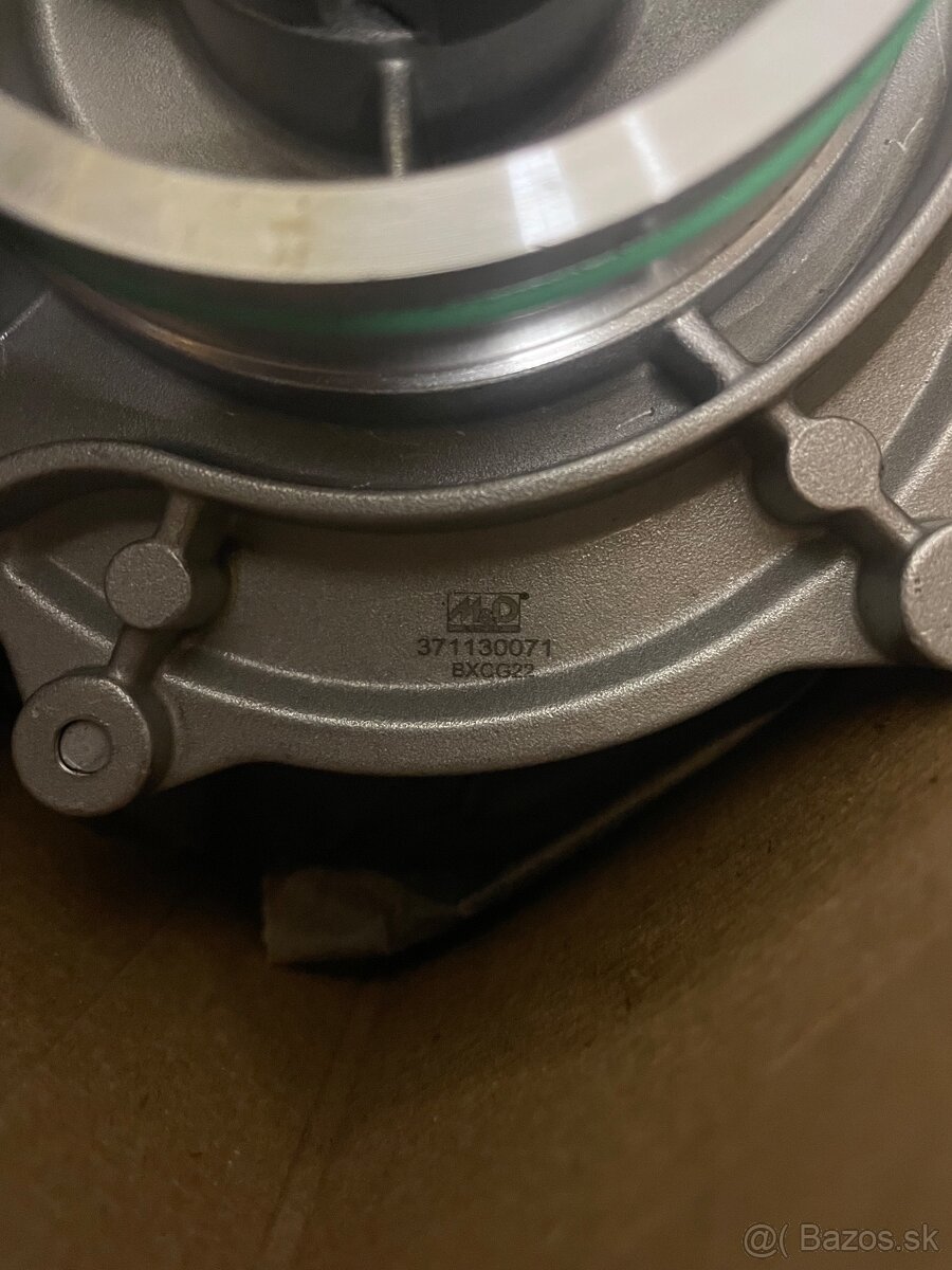 NOVÁ vákuová pumpa BMW E60 530d 160 kW (2004) - 4